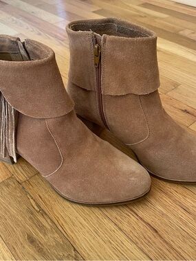 Matisse Womens Paulson Tan Suede Booties Cuffed Fringe Ankle Boots Boho size 9.5